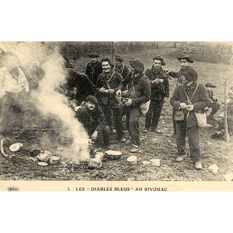 Reproduction de carte postale ancienne Les Diables Bleus au bivouac Collection Cartes d'Autrefois patrimoine militaire