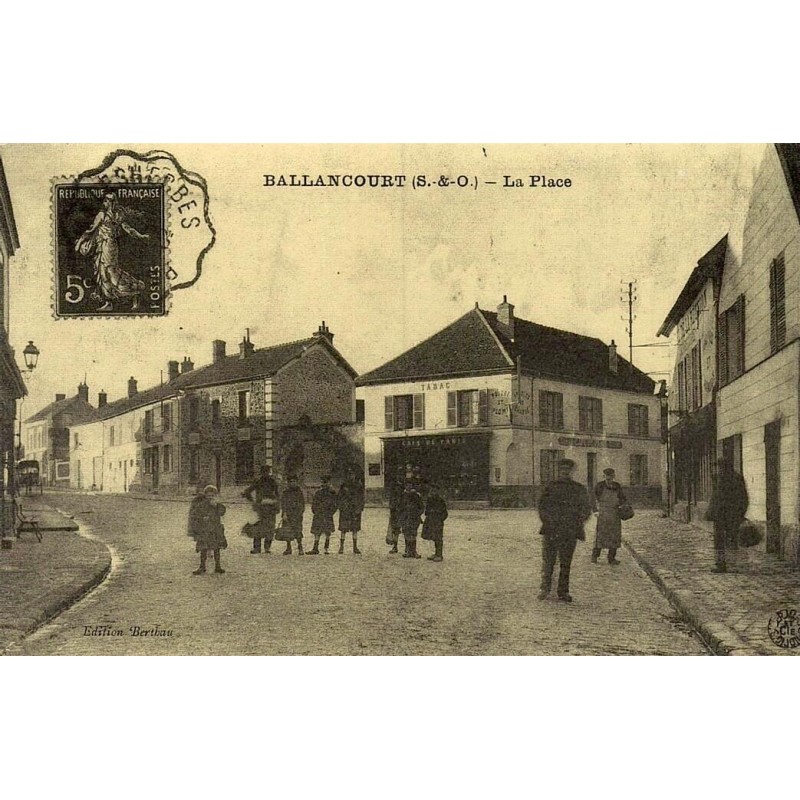 Reproduction de carte postale ancienne Ballancourt-sur-Essonne La Place Collection Cartes d'Autrefois Essonne