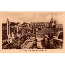 Carte postale ancienne Arles – Le Théâtre Antique