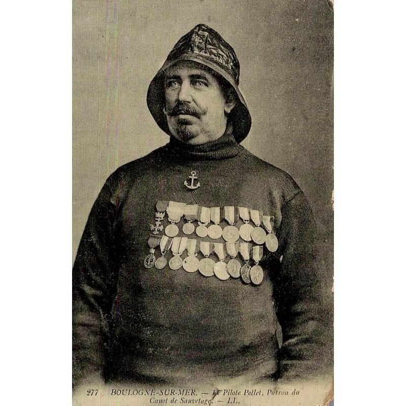 Boulogne-sur-Mer pilote Pollet patron du canot de sauvetage reproduction carte ancienne Collection Cartes d'Autrefois