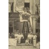 Douai Mme Gayant reproduction de carte postale ancienne Collection Cartes d'Autrefois