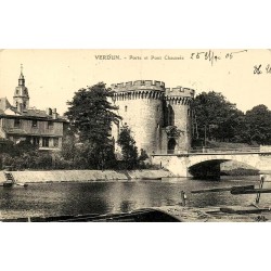 Verdun porte et pont chaussée reproduction de carte postale ancienne Collection Cartes d'Autrefois