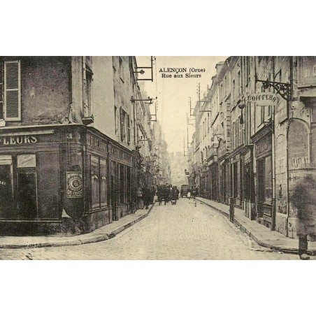 Alençon rue aux Sieurs reproduction de carte postale ancienne Collection Cartes d'Autrefois
