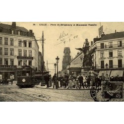 35 - LILLE- Place de Strasbourg et Monument Testelin