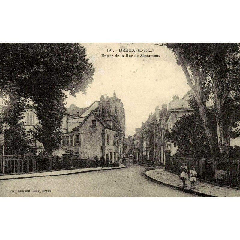 Reproduction de carte ancienne Dreux entrée de la rue de Senarmont Collection Cartes d'Autrefois