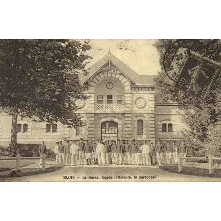 Reproduction de carte ancienne Blois le haras façade inférieure et le personnel Collection Cartes d'Autrefois