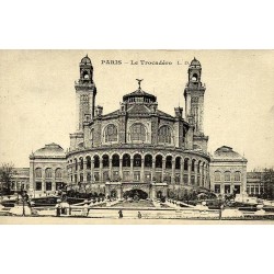 Reproduction de carte postale ancienne Collection Cartes d'Autrefois Paris Le Trocadéro vue historique