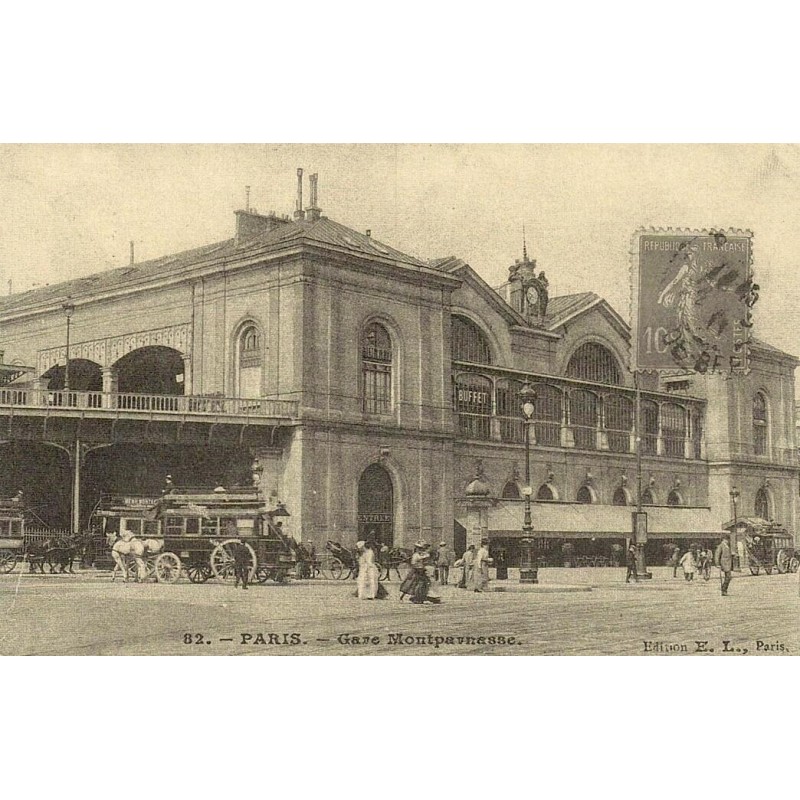 Reproduction de carte postale ancienne Collection Cartes d'Autrefois Paris Gare Montparnasse vue historique
