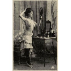 Reproduction de carte postale ancienne Collection Cartes d'Autrefois Poitrine Déesse illustration artistique ancienne