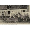 Reproduction de carte postale ancienne Collection Cartes d'Autrefois Beauce rentrée à la ferme attelage de bœufs