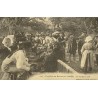 Reproduction de carte postale ancienne Collection Cartes d'Autrefois noce aux environs de Vannes invités à table Morbihan