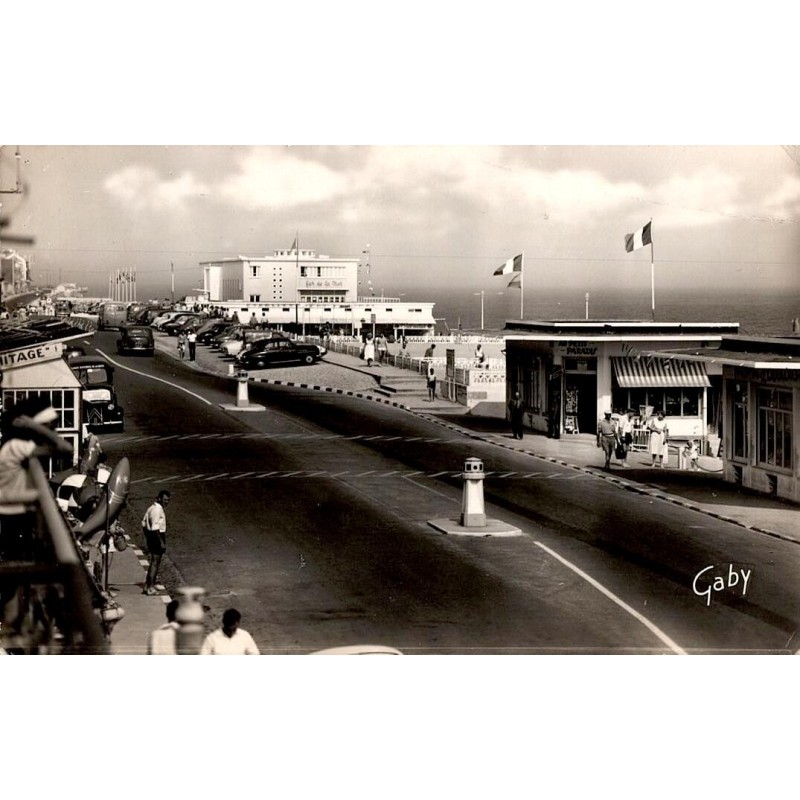 Carte postale ancienne de la Cathédrale Saint-Pierre à Lisieux Calvados Normandie