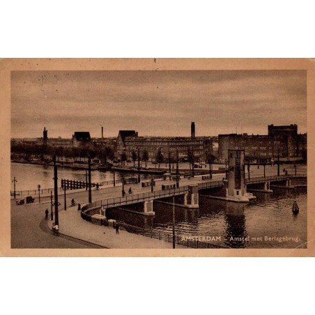 Carte postale ancienne Amsterdam Amstel avec Berlagebrug et vue sur la rivière