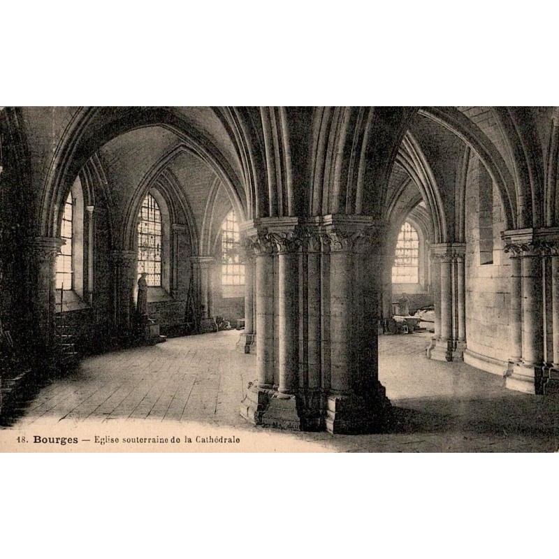Carte postale ancienne de l’église souterraine de la cathédrale de Bourges