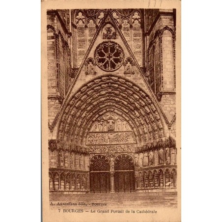Carte postale ancienne du grand portail de la cathédrale de Bourges gothique

Title