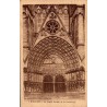 Carte postale ancienne du grand portail de la cathédrale de Bourges gothique

Title