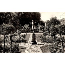 Carte postale ancienne des Jardins de l’Arquebuse roseraie à Dijon Côte-d’Or