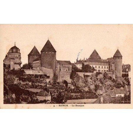 Carte postale ancienne du donjon de Semur-en-Auxois Bourgognen