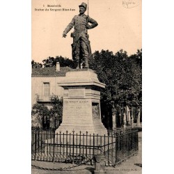 Carte postale ancienne Boufarik Statue du Sergent Blandan Algérie CPA série 1