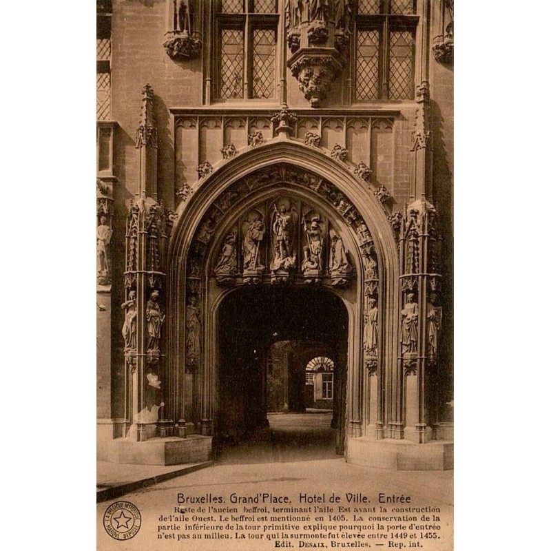 Carte postale ancienne Bruxelles Hôtel de Ville entrée portail gothique Grand-Place édition Desaix
