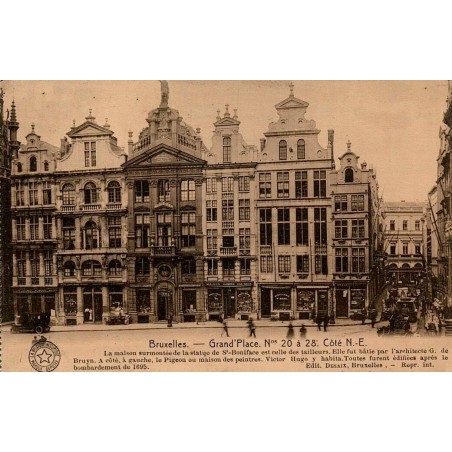 Carte postale ancienne Bruxelles Grand-Place côté nord-est Maison des Tailleurs édition Desaix