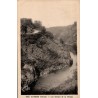 Carte postale ancienne des gorges de la Creuse à Anzême Creuse paysage naturel