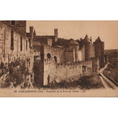 42 - Carcassone (Cité) - ensemble de la Porte de l'Aude - LL