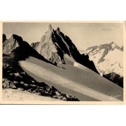 Carte postale ancienne du Col de la Temple (332 m) et du Pic de la Temple (3 991 m) paysage alpin