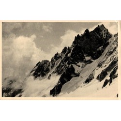 Carte postale ancienne de la Roche Méane (3 710 m) vue du col du Clos des Cavales paysage alpin