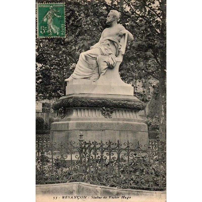 53 - BESANÇON - Statue de Victor Hugo