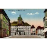 Carte postale ancienne CPA de Wissembourg représentant l'Hôtel de Ville sur la place centrale en Alsace