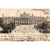 Carte postale ancienne CPA du Hofburgtheater de Vienne en Autriche avec la façade du théâtre impérial et les statues historiques