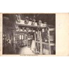 Carte postale ancienne représentant une chambre de torture historique dans un musée allemand