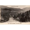 Carte postale ancienne des bassins du Doubs et des hôtels du Saut à la frontière franco-suisse