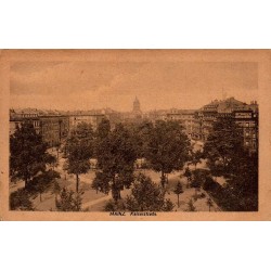 Carte postale ancienne de Mayence montrant la Kaiserstraße avec son boulevard arboré et ses immeubles historiques.