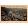 Carte postale ancienne représentant Traben-Trarbach et les ruines de la Gräfenburg dominant la vallée de la Moselle.