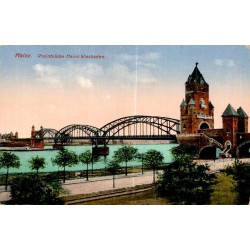 Carte postale ancienne représentant la Kaiserbrücke reliant Mayence à Wiesbaden sur le Rhin.