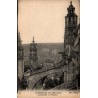 Carte postale ancienne de Beauvais montrant les contreforts et les pinacles de la cathédrale Saint-Pierre.
