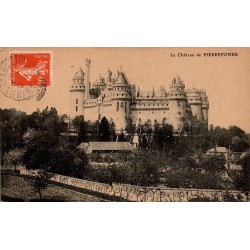 Carte postale ancienne du château de Pierrefonds avec vue générale de la forteresse, carte voyagée de 1908.