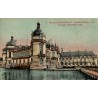 Carte postale ancienne du château de Chantilly, côté nord-ouest avec les douves.
