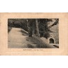 Carte postale ancienne de Saint-Ferréol montrant Les Deux Voûtes, ouvrage hydraulique du Canal du Midi.