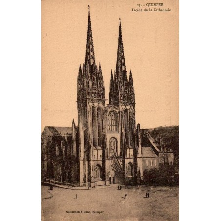 Carte postale ancienne Quimper cathédrale Saint-Corentin façade occidentale Finistère