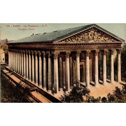 Carte postale ancienne de l'église de la Madeleine à Paris vue en perspective avec sa colonnade monumentale