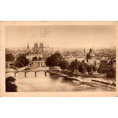 Carte postale ancienne Paris Perspective sur la Cité circulée en 1932