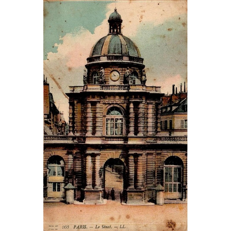 Carte postale ancienne colorisée du Sénat de Paris au Palais du Luxembourg avec correspondance datée de 1918.