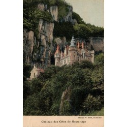 Carte postale ancienne du château des Côtes de Sassenage au pied des falaises du Vercors.