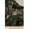 Carte postale ancienne du château des Côtes de Sassenage au pied des falaises du Vercors.