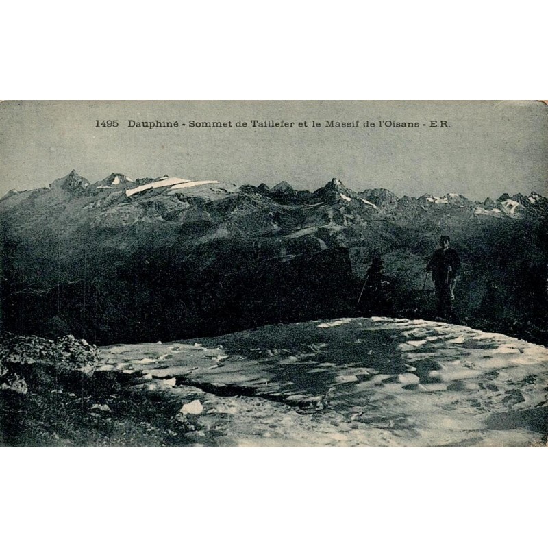 Carte postale ancienne du sommet du Taillefer avec vue sur le massif de l'Oisans et des alpinistes.