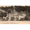 Carte postale ancienne de l'Établissement Thermal d'Uriage-les-Bains en Isère au début du XXe siècle