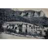 Carte postale ancienne de la Grande-Chartreuse avec vue d'ensemble du couvent en Isère